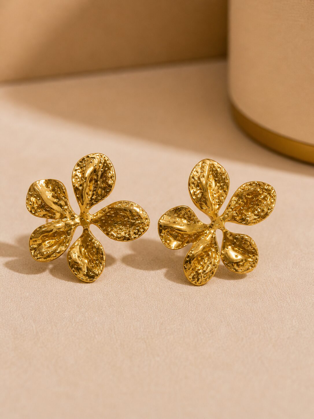 Floral Anti- tarnish gold earring