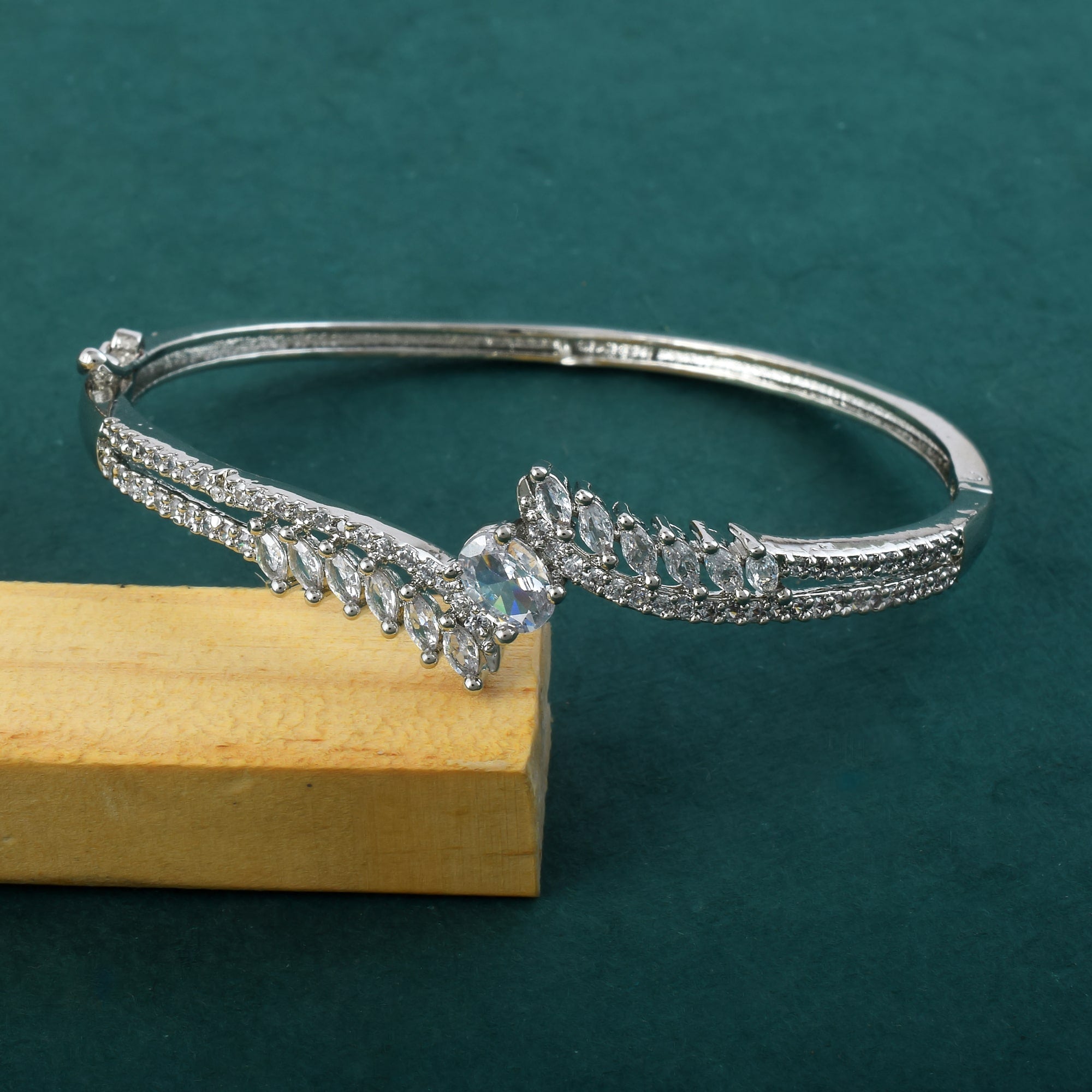 Classic Silver Color American Diamond Bracelet With Eye-Catching Design - Silver