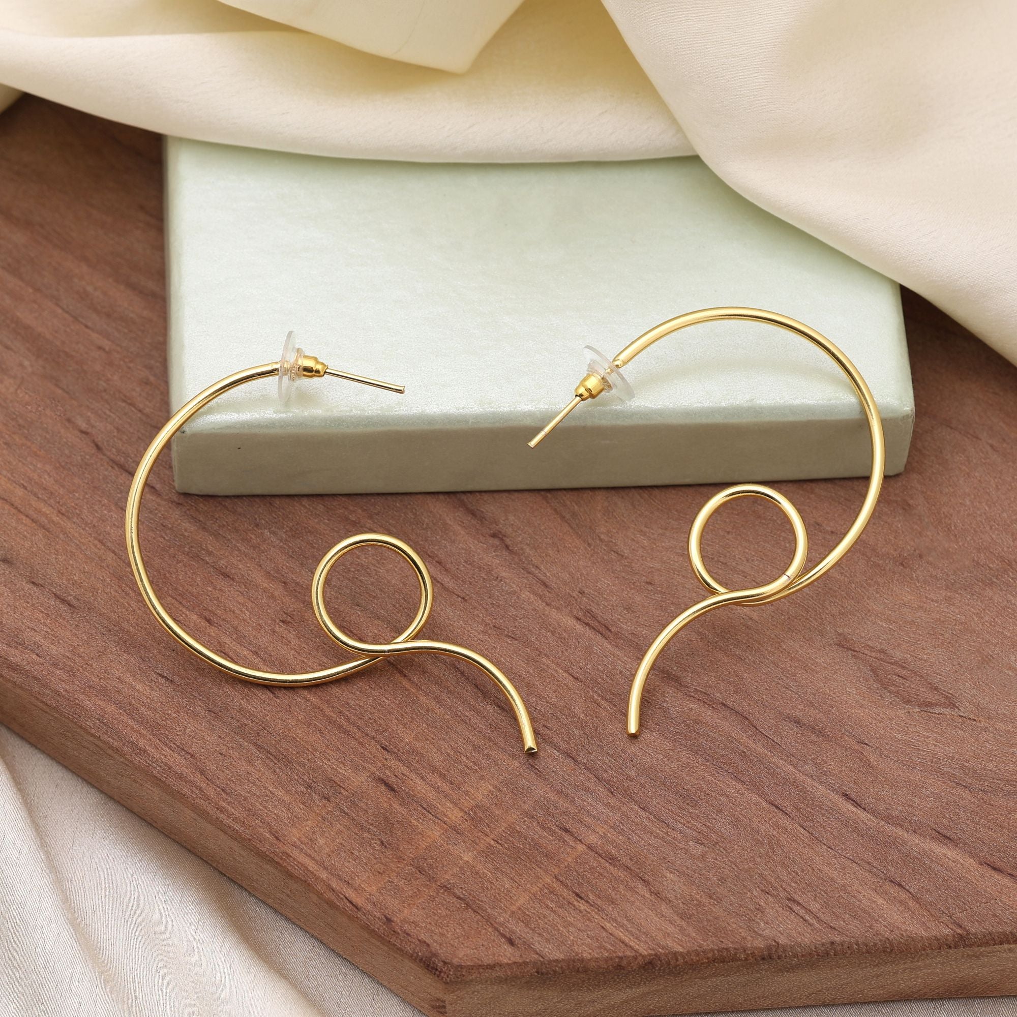 Gold Color Amrapali Earrings Offering Vintage Appeal With Traditional Elegance - Gold