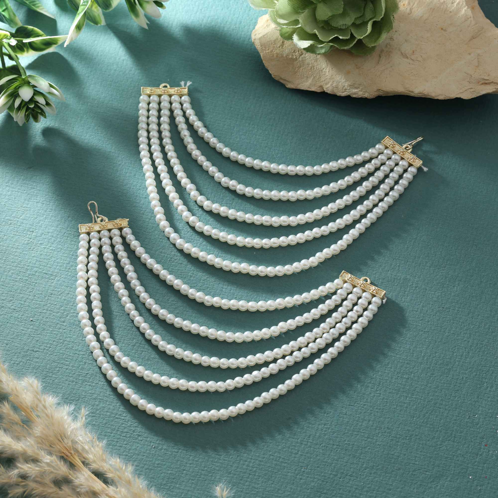 White Color Earrings Chain With Beautiful Pearl Detailing For Bridal Fashion - White