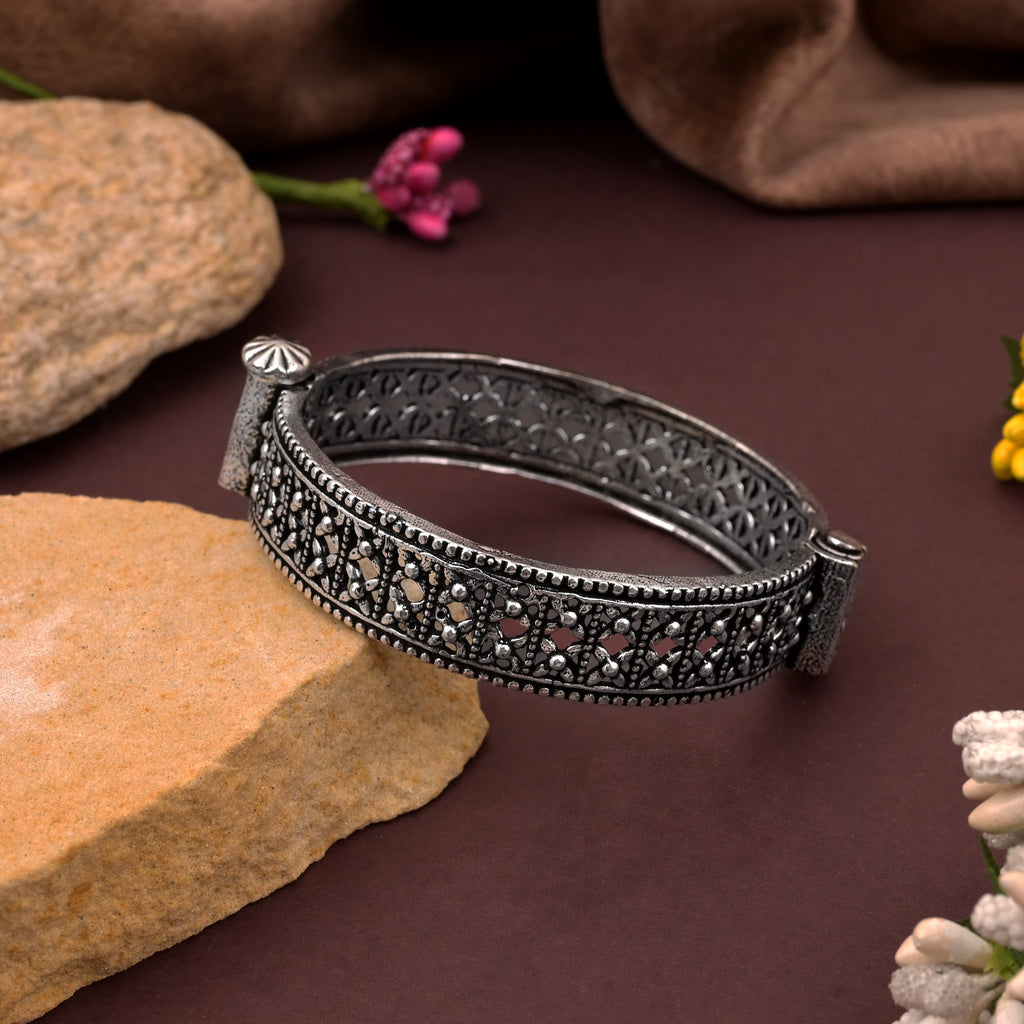 Graceful Silver Color Oxidised Openable Bracelet Crafted For Everyday Comfort - Silver