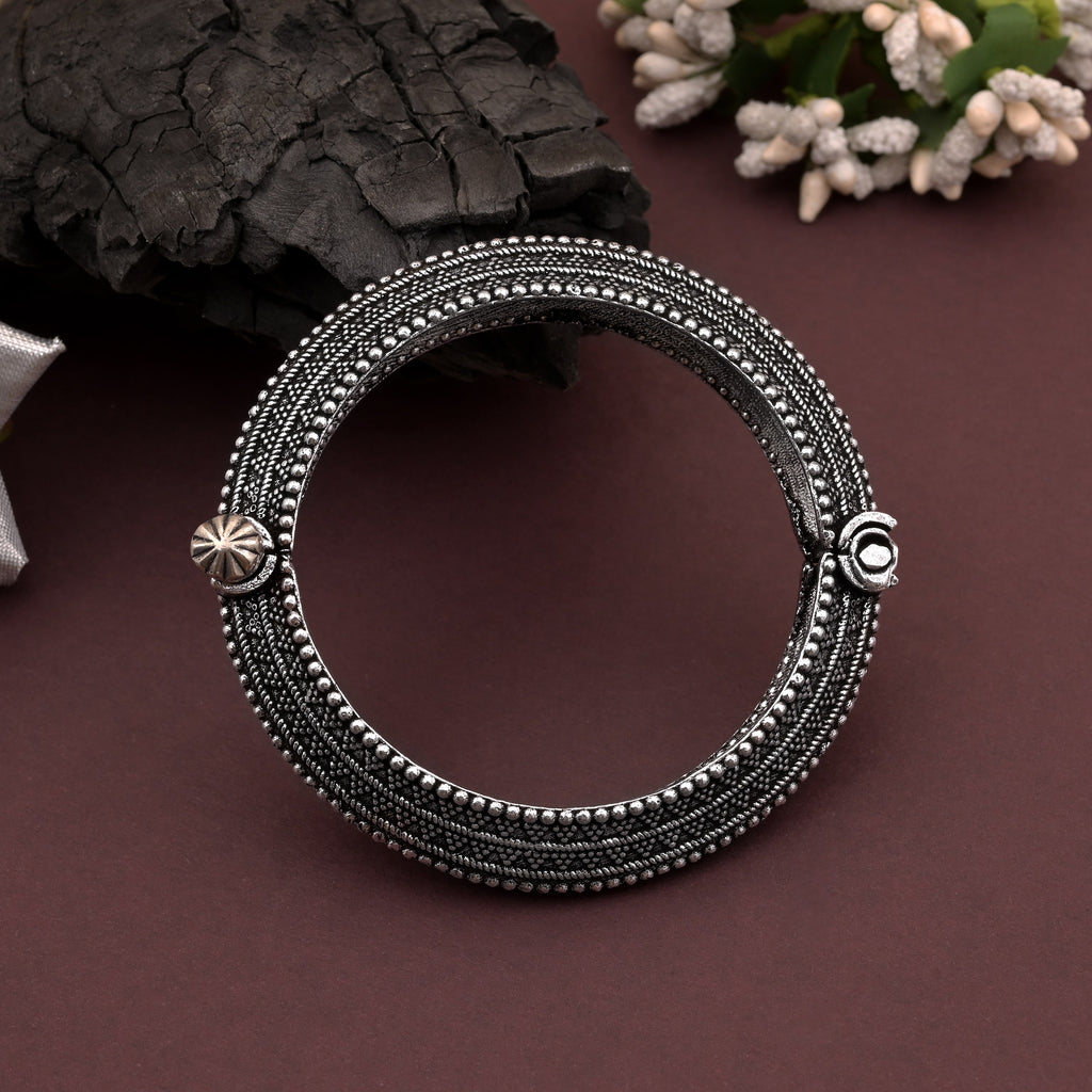 Party Wear Silver Color Oxidised Openable Beautiful Bracelet - Silver