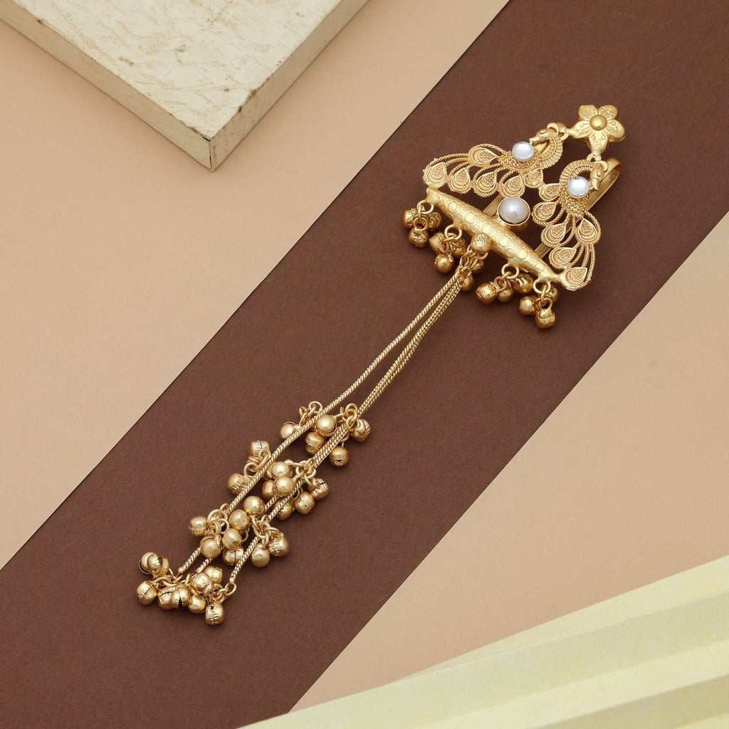 White Color Hair Pin Elegant Bridal Hair Jewelry Stylish Wedding Accessory - White