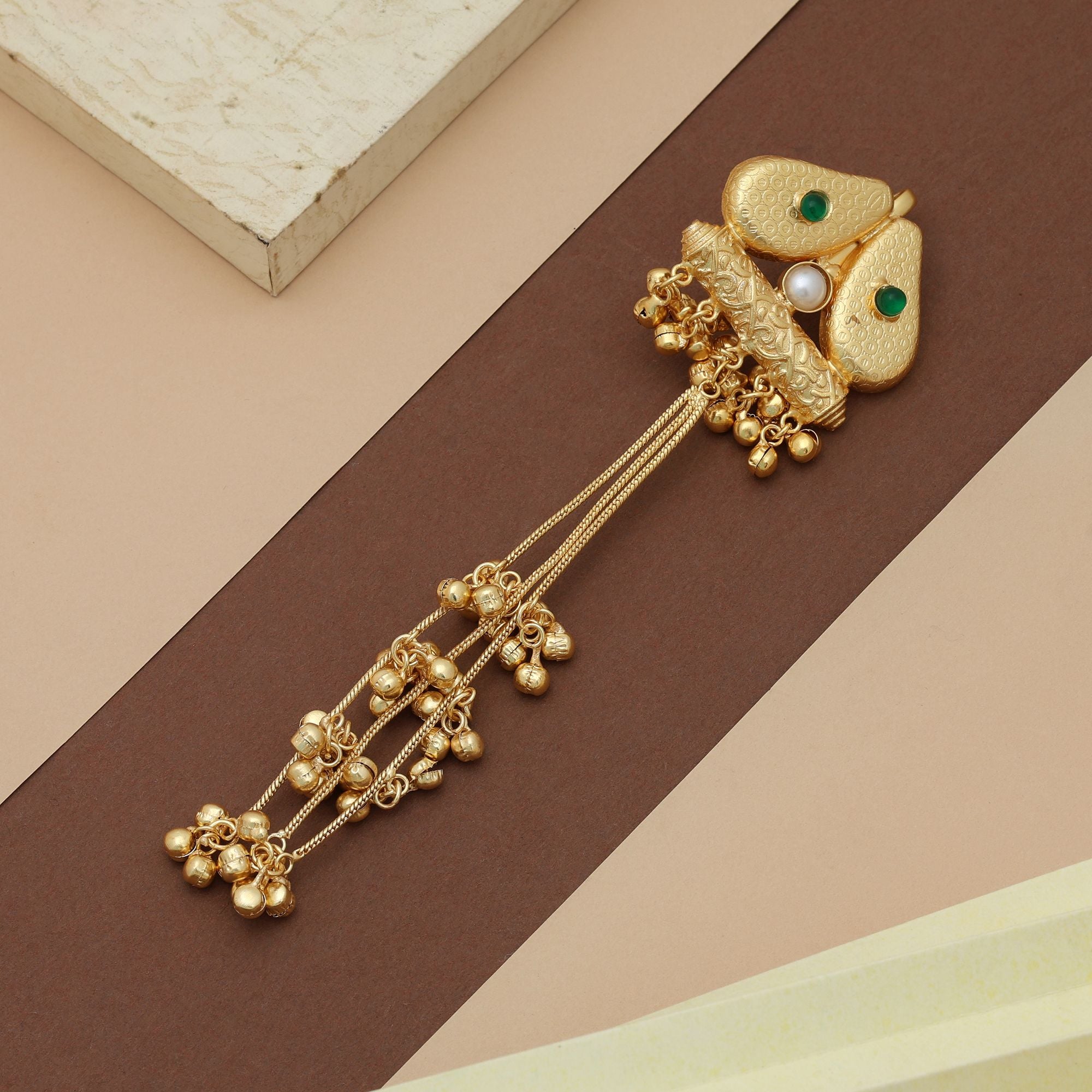 Green Color Hair Pin Elegant Festive Hair Jewelry Traditional Style Accessory - Green