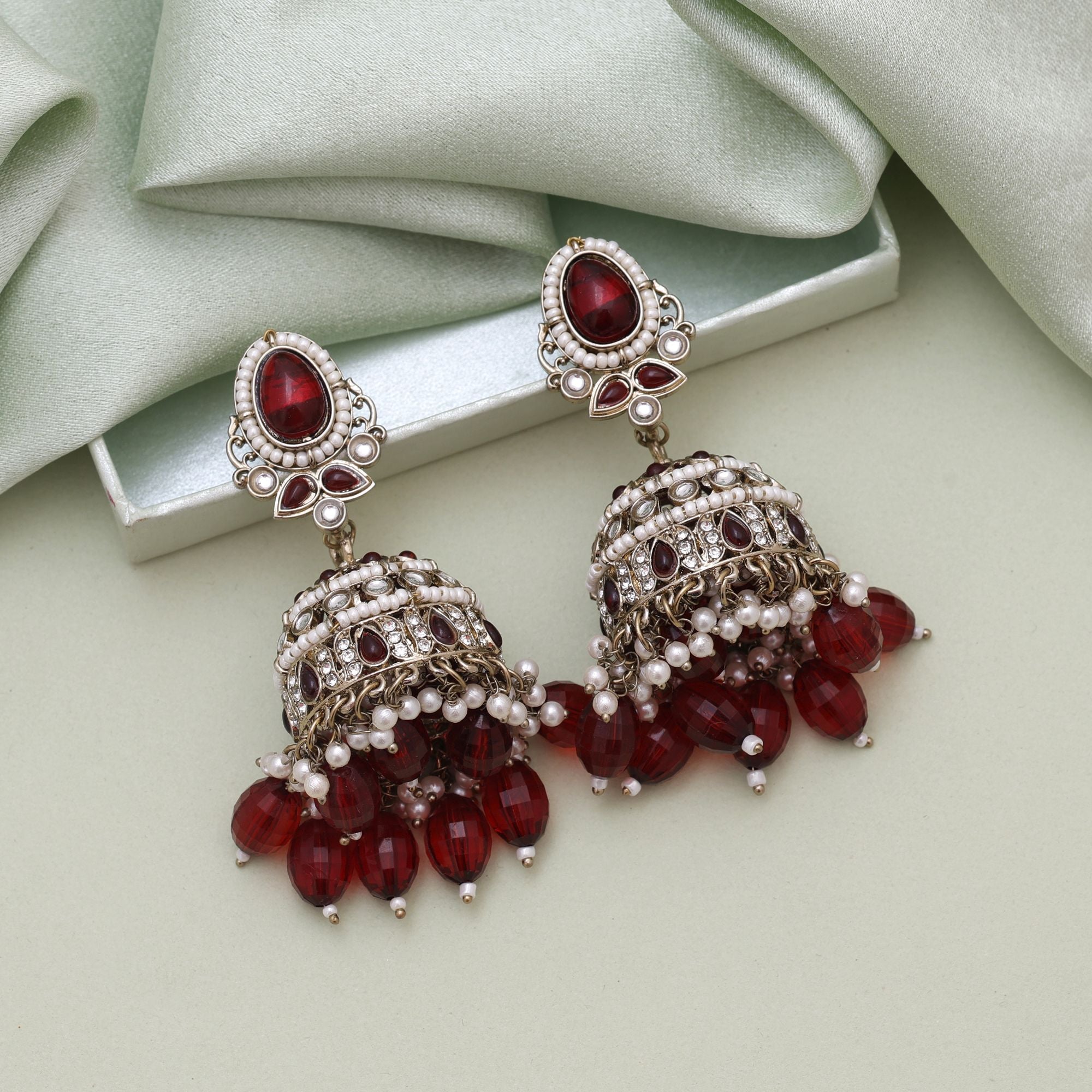Maroon Color Kundan Earrings Styled For Festive Kundan Earrings Tikka Set Wear - Maroon