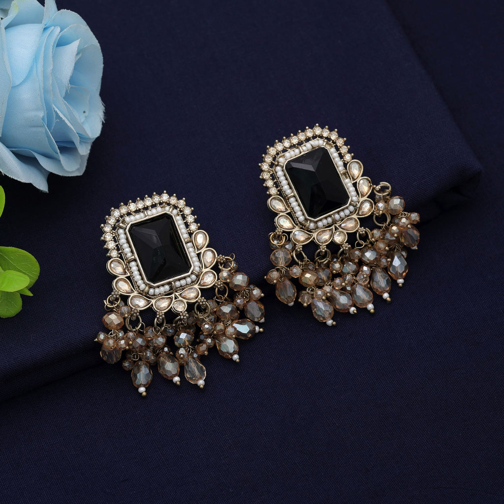 Gorgeous Kundan Earrings For Wedding Party Looks