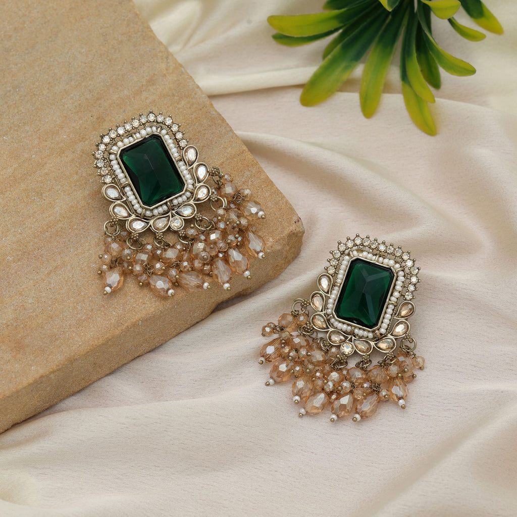Gorgeous Kundan Earrings For Wedding Party Looks