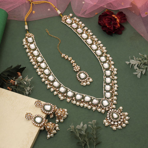 Beautiful White Color Kundan Necklace Set Perfect For Brides, Parties, And Cultural Celebrations - White