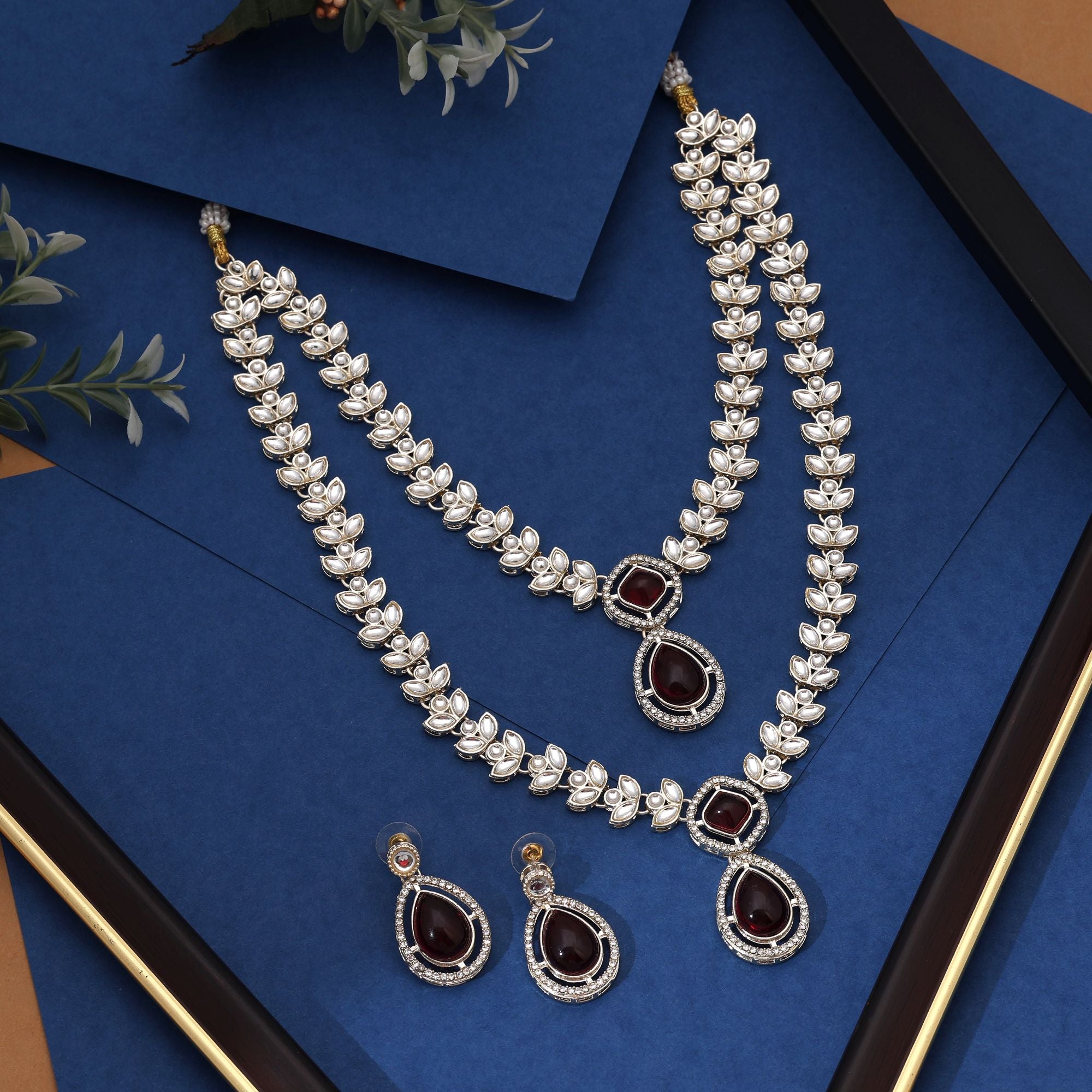 Traditional Maroon Color Kundan Necklace Set With Elegant Work For Cultural Celebrations - Maroon
