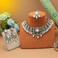 Classic Bridal Kundan Necklace Set Elegant Occasion Wear Collection