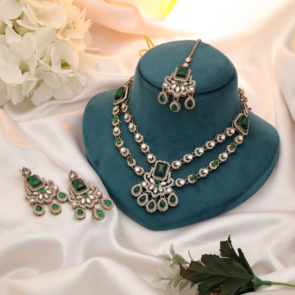 Elegant Kundan Necklace Set With Traditional Royal Ethnic Bridal Design