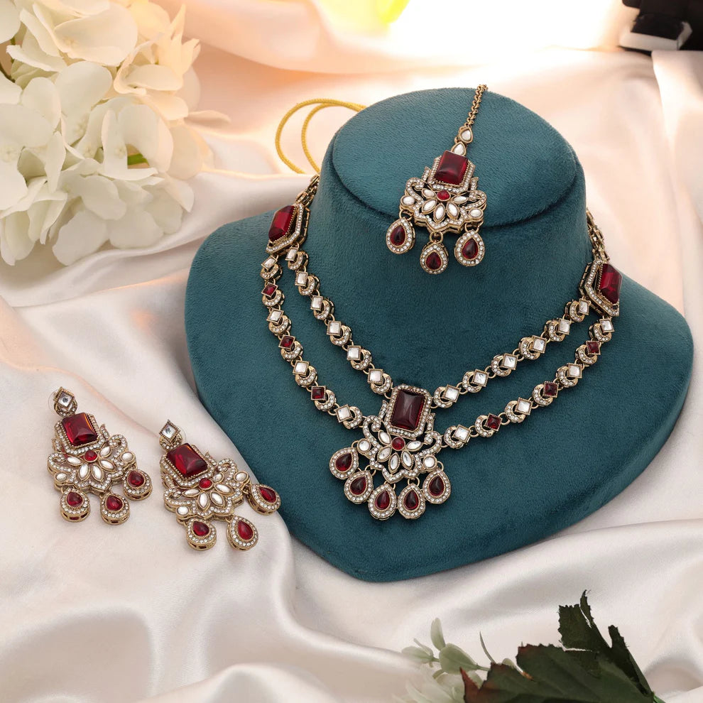 Elegant Kundan Necklace Set With Traditional Royal Ethnic Bridal Design