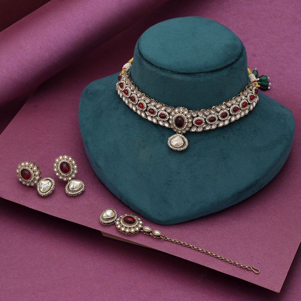 Beautiful White Color Choker Kundan Necklace Set With Luxurious Bridal Ethnic Look