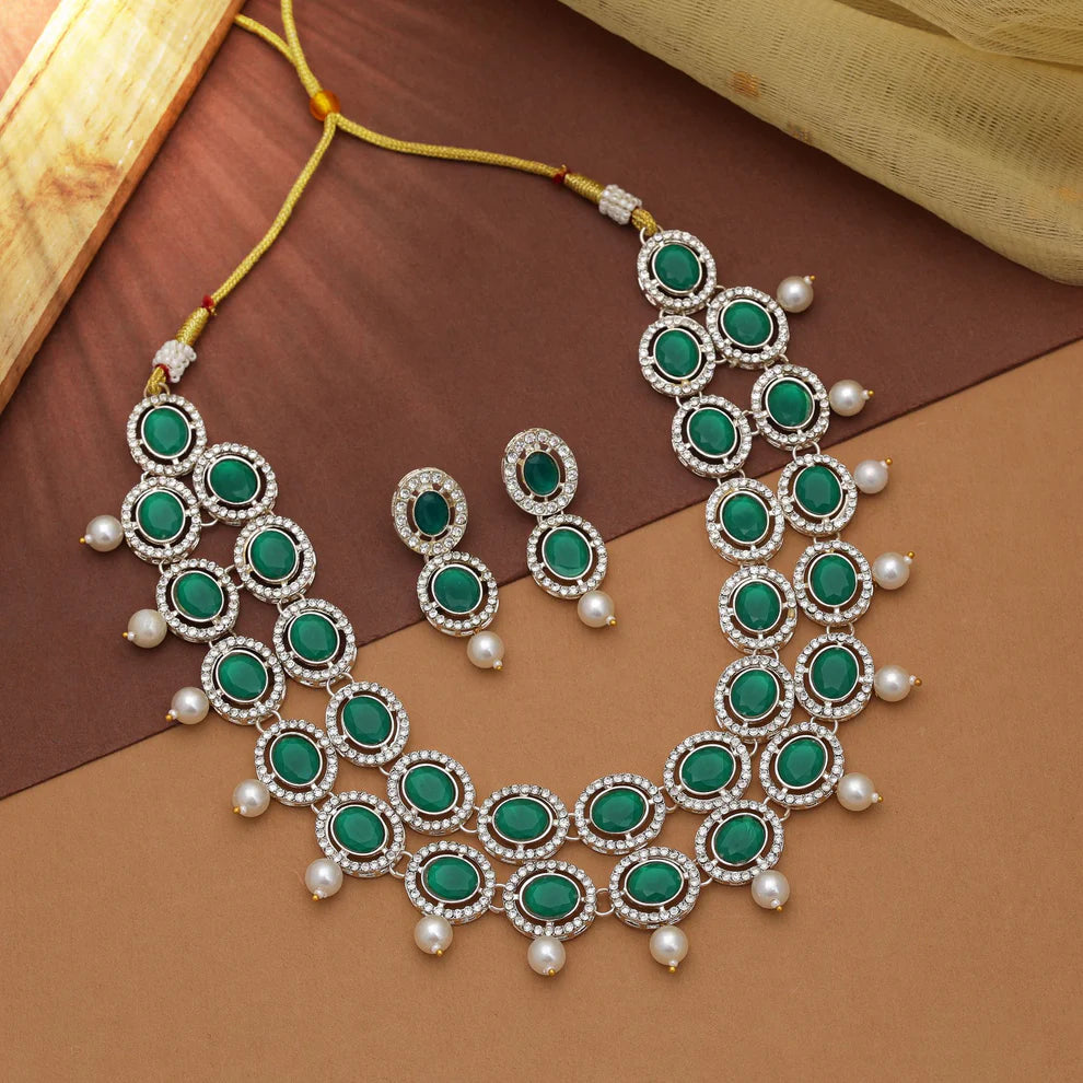 Attractive Green Color Kundan Necklace Set For Traditional Wedding Party Wear