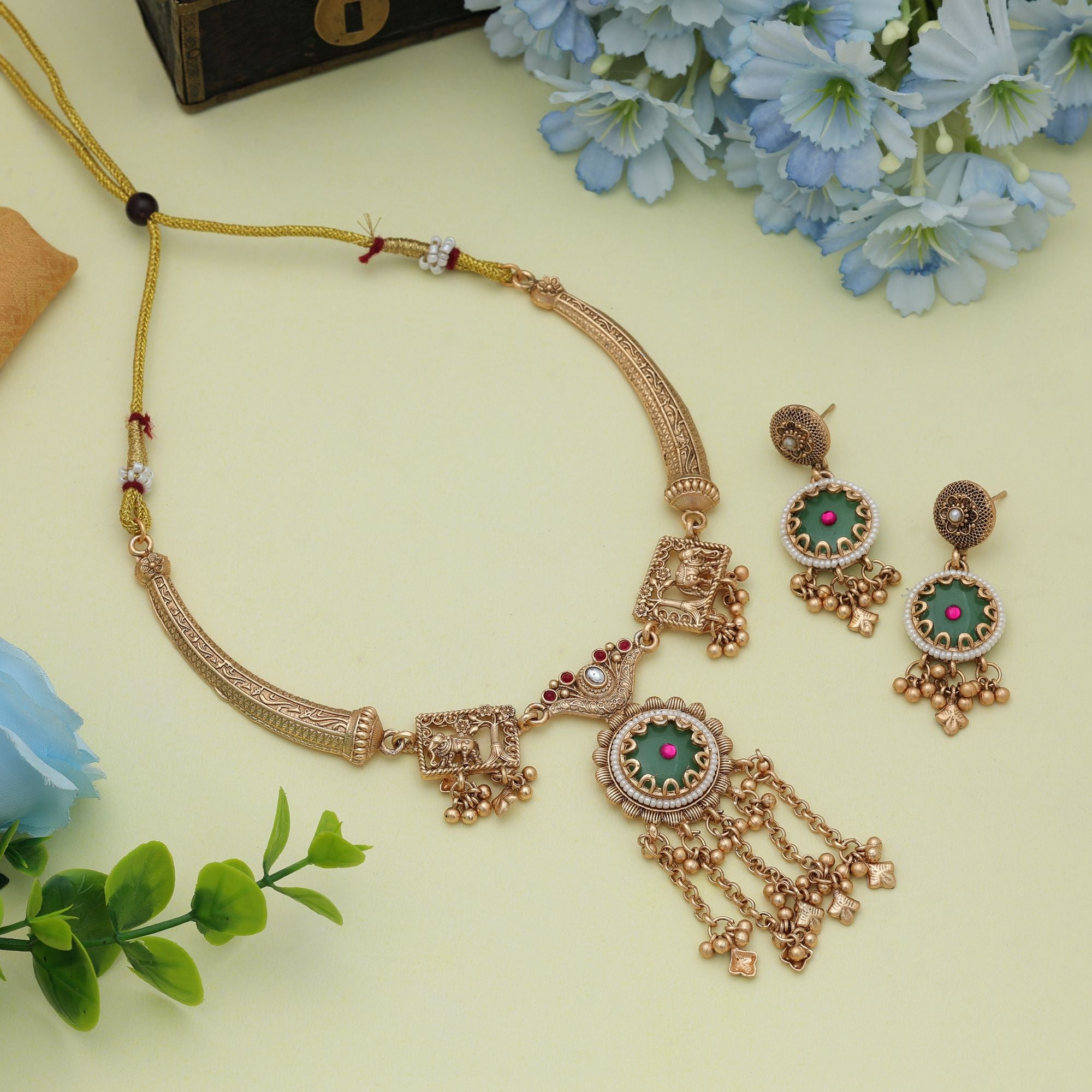 Rani & Green Color Matte Gold Necklace Set Classic Ethnic Bridal Statement Jewelry Design - Rani & Green