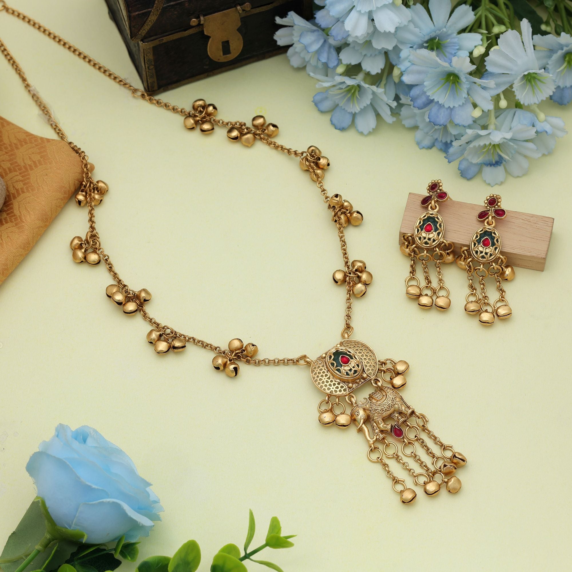 Matte Gold Necklace Set Stylish Traditional Party Wear Jewelry