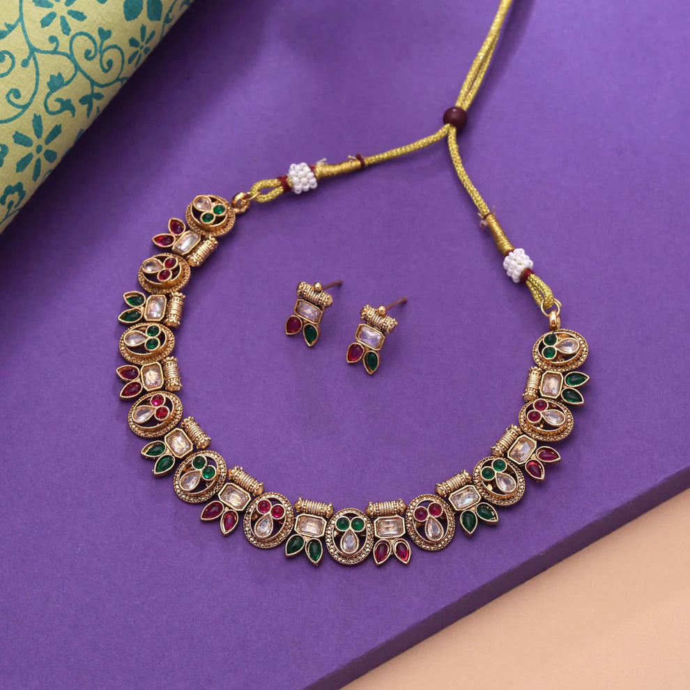 Kundan Necklace Set with Designer Craftsmanship