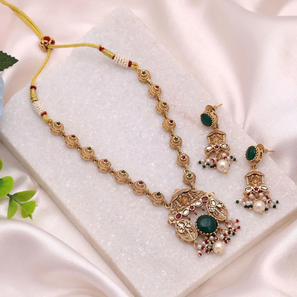 Kundan Necklace Set with Premium Gold Look