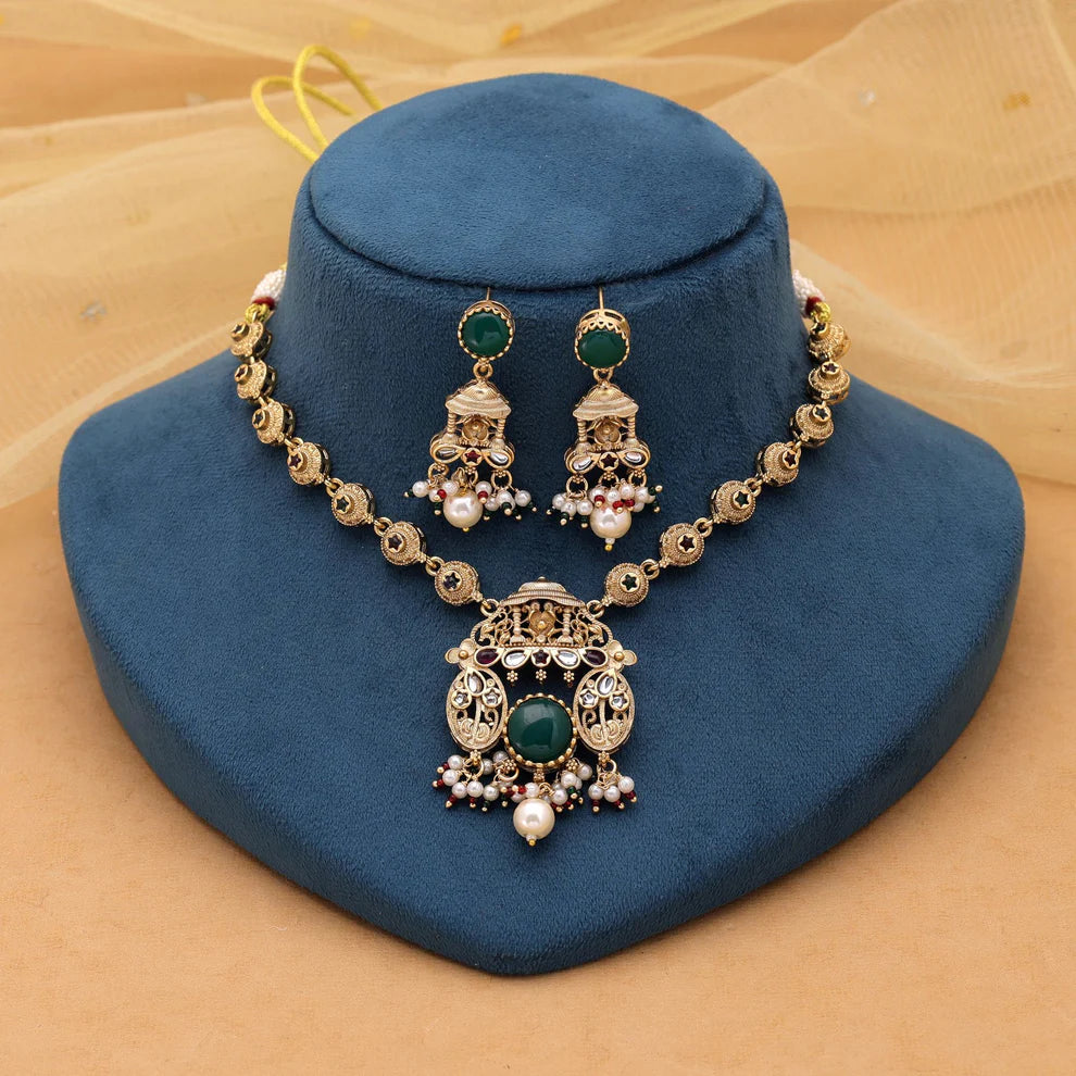 Kundan Necklace Set with Premium Gold Look