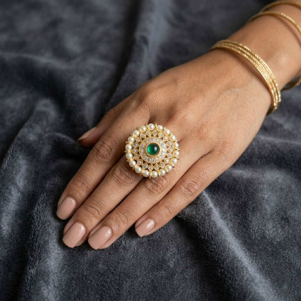 Green Color Elegant Fashion Rings Classic Ethnic Jewelry Style - Green