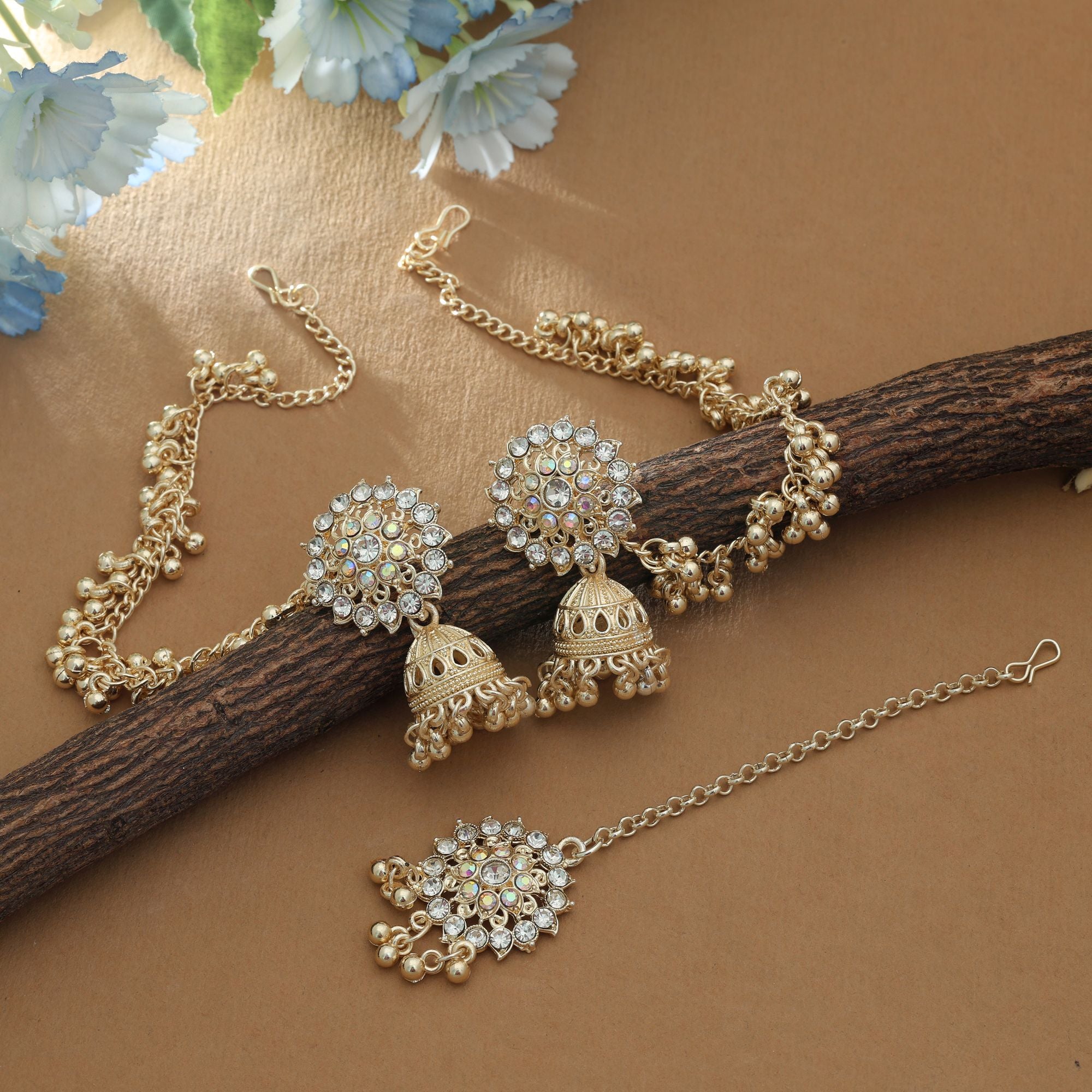 White Color Kundan Earrings Tikka Set Classic Traditional Wedding Wear Jewelry Set - White