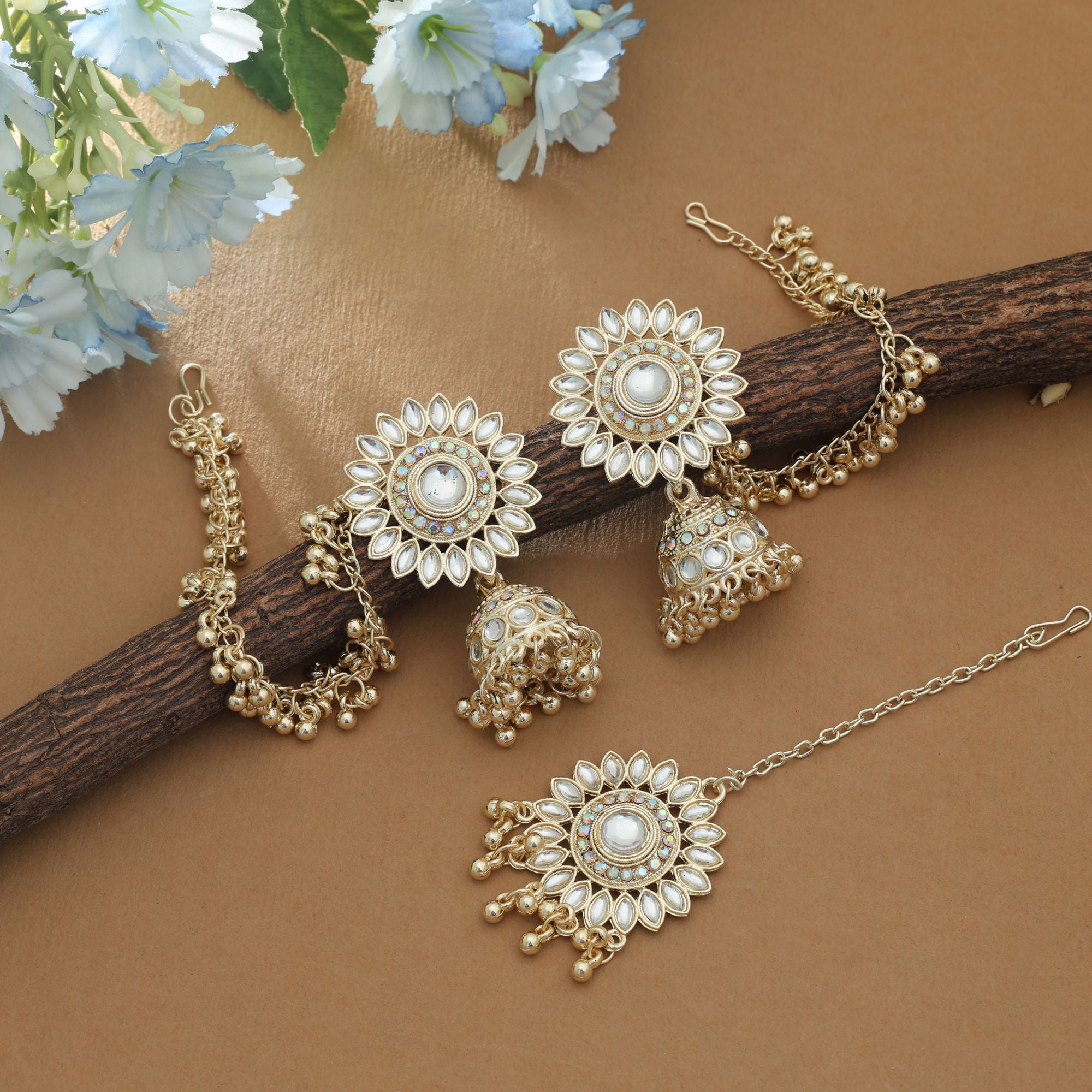 White Color Kundan Earrings Tikka Set Stylish Ethnic Party Wear Jewelry Collection - White